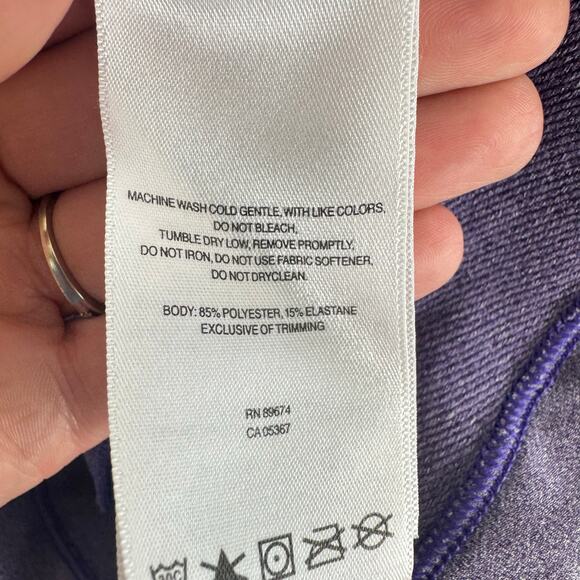 Mountain Hardwear Purple Mock Neck 1/4 Zip Athletic Pullover Zip Pocket Size S - Picture 8 of 8